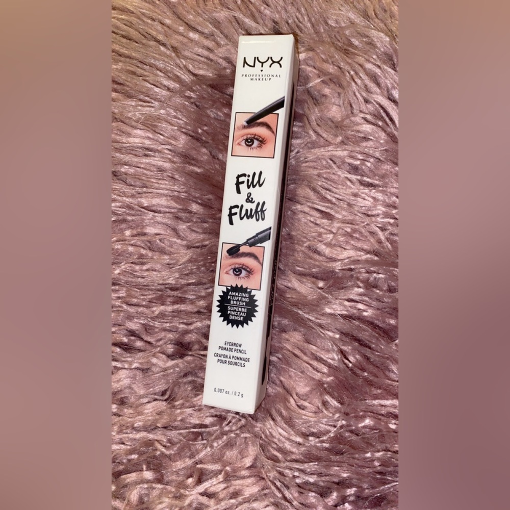 Eyebrow fluff and fill